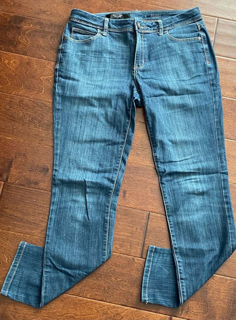 Simply Vera Vera Wang Womens Jeans 6 Blue Skinny mid rise